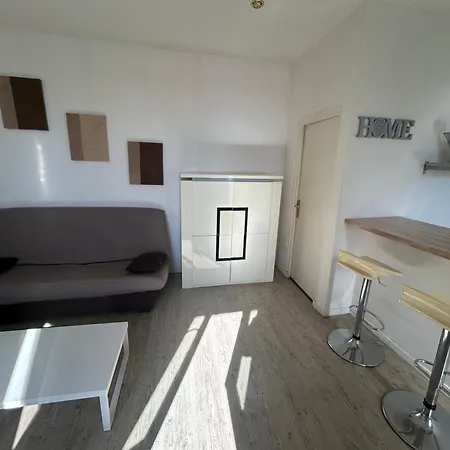 Studio Cosy Lyon Bron Exterior photo